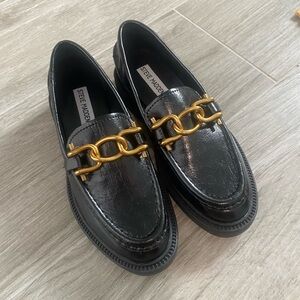 Steve Madden Karmine Leather Chain Lug Chunky Black Loafers Size 6.5 New